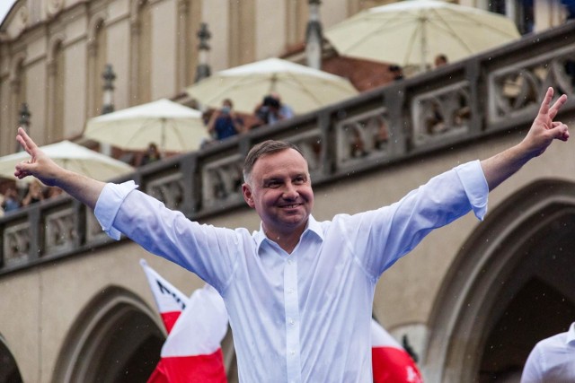 21.06.2020 krakowspotkanie prezydenta andrzeja dudy z wyborcami w krakowie w ramach prowadzonej kampanii wyborczejnz andrzej dudafot. konrad kozlowski/polskapress