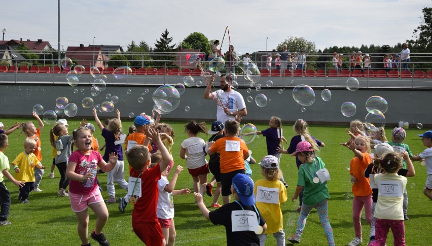 Maraton miasteckich przedszkolaków