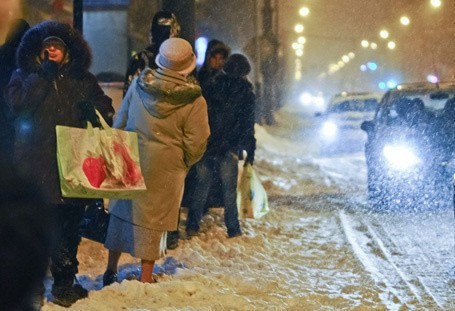 Atak zimy w Łodzi. Śnieżyca sparaliżowała miasto. Pamiętacie? ZDJĘCIA