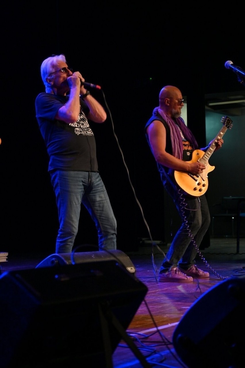 Zespół "Old Breakout" wystąpi 29 października w Wojewódzkim Domu Kultury w Kielcach. To reaktywacja sławnej bluesowej grupy "Breakout"