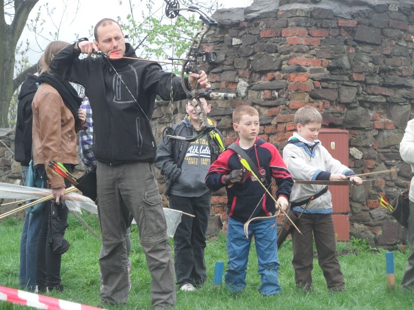 Festiwal łucznictwa na zamku w Toszku 1-3 maja [ZDJĘCIA]