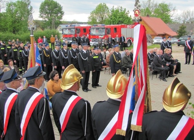 Jubileuszowe uroczystości zorganizowano wczoraj na placu przed remizą jednostki OSP w Starej Kamionce koło Sokółki