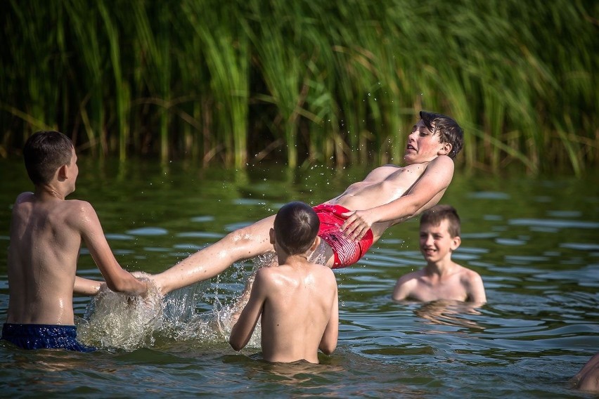 Wyjątkowy obóz z Michałem Jureckim i Mateuszem Jachlewskim. Na MJsCAMP jest też młodzież z Kielecczyzny [DUŻO ZDJĘĆ]