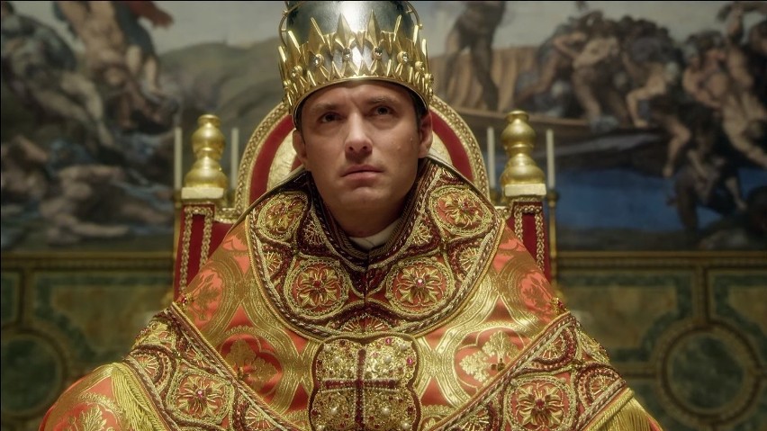 "The Young Pope". Jude Law kontrowersyjnym papieżem w serialu Paolo Sorrentino! [WIDEO+ZDJĘCIA]