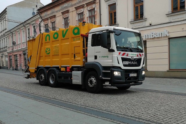 Od września mieszkańcy Nowego Sącza mają płacić więcej za śmieci. Jednak jeśli RIO uchyli uchwałę regulującą nowe stawki, to do czasu powstania poprawionej wersji, obowiązywać będą stare stawki