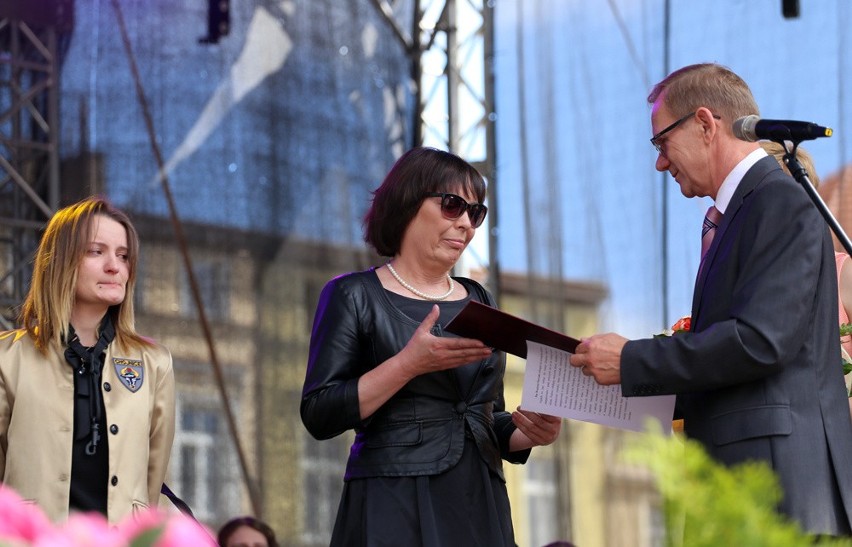 W imieniu męża Wojciecha pośmiertny tytuł "Zasłużony...