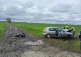 Śmiertelny wypadek w powiecie malborskim. Zginął motorowerzysta uderzony przez samochód osobowy