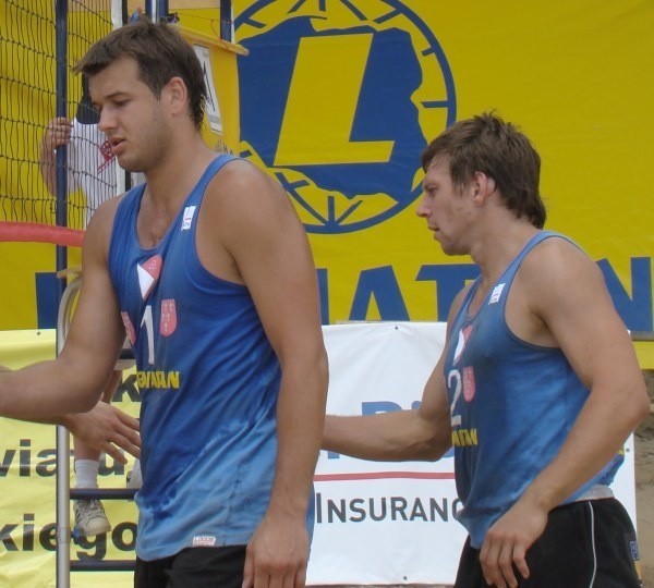 Dominik Witczak (z lewej) i Damian Lisiecki w turnieju finałowym przegrali tylko jeden mecz. Jego stawką były złote medale.
