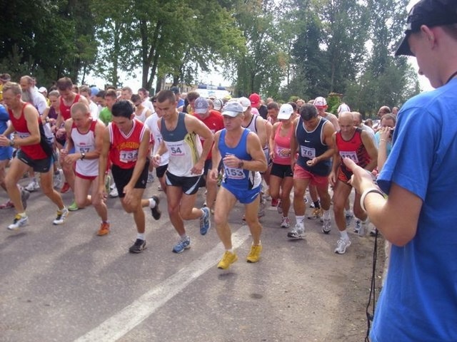 Wiek nie gra roli. Organizatorzy maratonu przewidzieli kategorię  wiekową plus 80