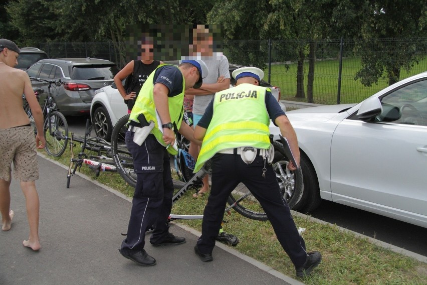 Wypadek w Tarnobrzegu. Na ścieżce rowerowej rowerzysta potrącił 8-latkę. dziewczynka została zabrana do szpitala (ZDJĘCIA)