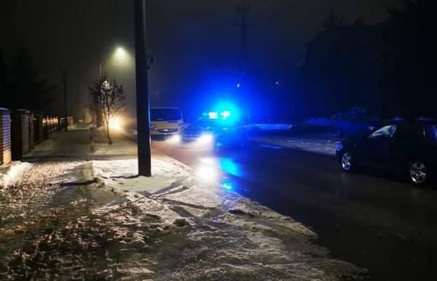Wypadek w Mońkach. Pijany kierowca audi potrącił kobietę na...