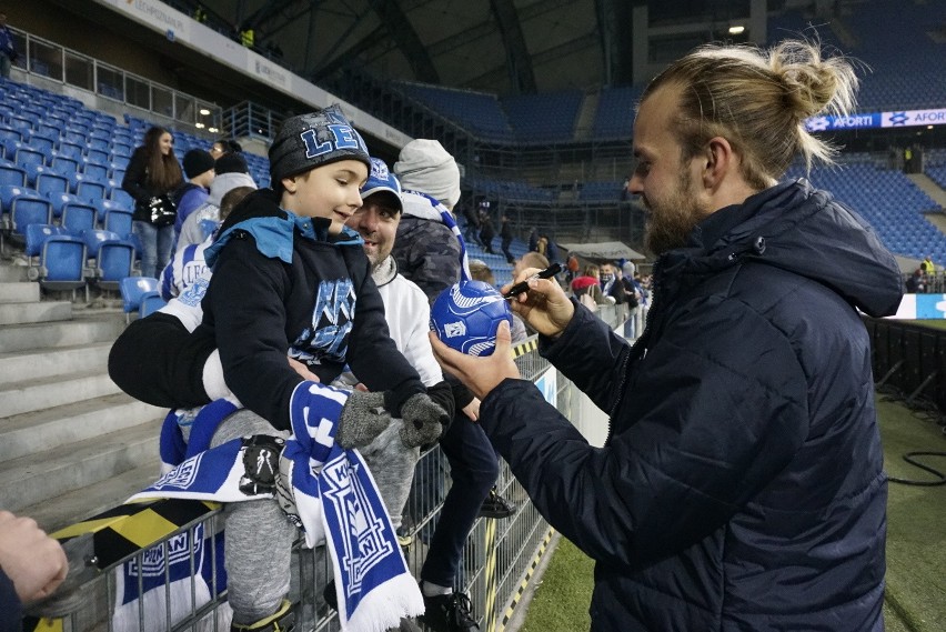 Podczas meczu Lech Poznań - Wisła Płock (2:1) atmosfera na...