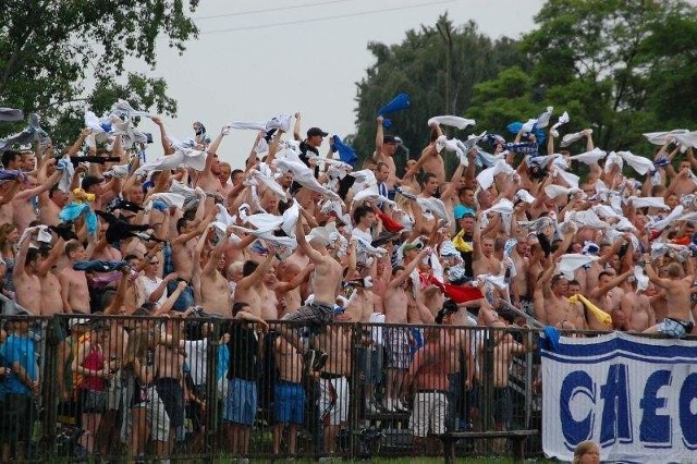 Kibice Stali będą musieli dopingować swój zespół na stadionie w Tarnobrzegu.