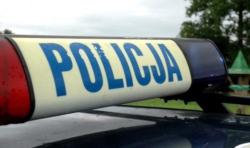 Policja próbuje ustalić tożsamość mężczyzny, którego zwłoki znaleziono dzisiaj w rzece.