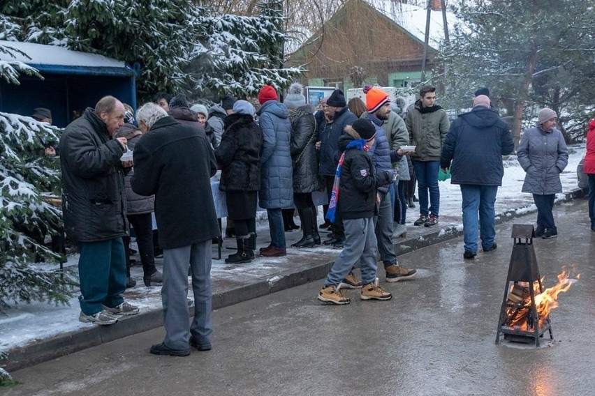 Świąteczne wydarzenie w Sędziszowie, czyli wigilijne spotkanie mieszkańców  (ZDJĘCIA)