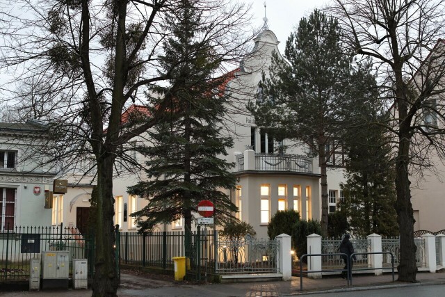 Zabytkowy budynek Państwowej Szkoły Muzycznej na Oruni w Gdańsku jest już po remoncie. Na miejsce udał się wiceprezydent Piotr Grzelak