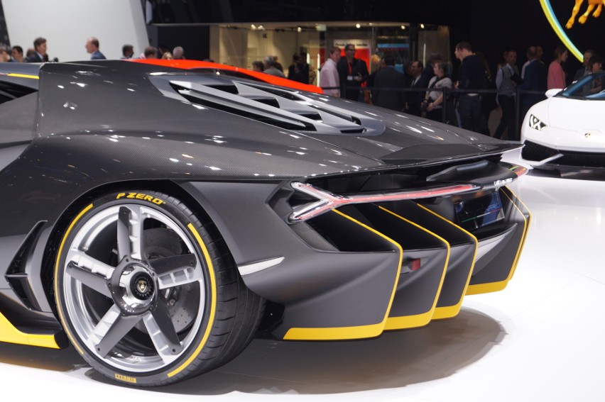 Lamborghini Centenario...