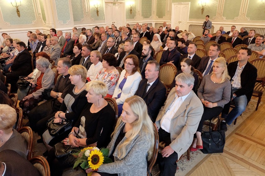 Ślubowanie osiedlowych radnych w Białymstoku