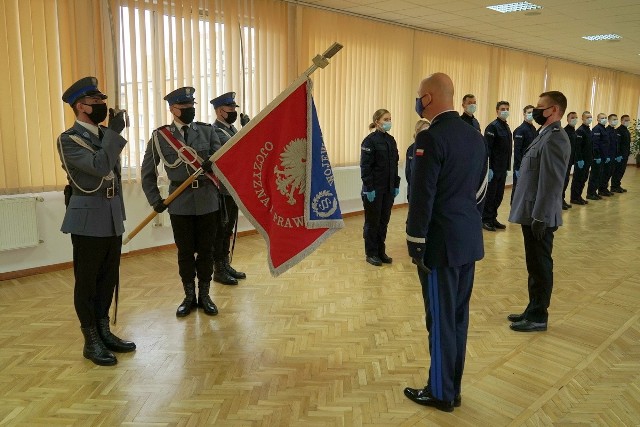 W Komendzie Wojewódzkiej Policji w Bydgoszczy odbyło się ślubowanie policjantów Oddziału Prewencji Policji i Wydziału Konwojowego KWP w Bydgoszczy