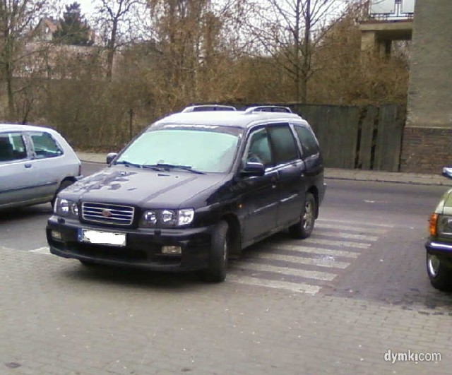 W ten sposób parkuje swój samochód autodrań z Sulechowa