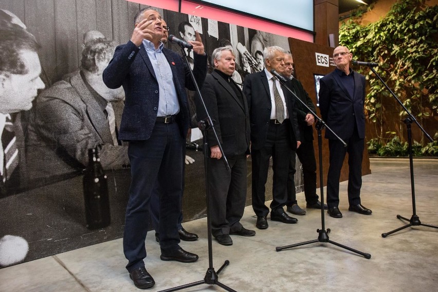 28.11.2018 Członkowie Rady Europejskiego Centrum...