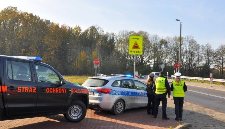 Bezpieczny Przejazd. Podlascy policjanci sprawdzali jak...