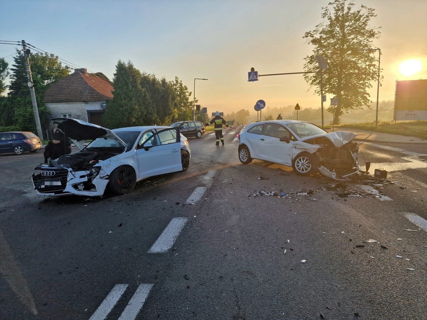 Wypadek w Krzywaczce na drodze w kierunku Skawiny