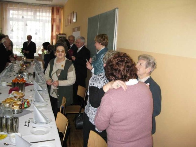 Elegancki stół przygotowali uczniowie Zespołu Szkół Zawodowych nr 1 w Starachowicach