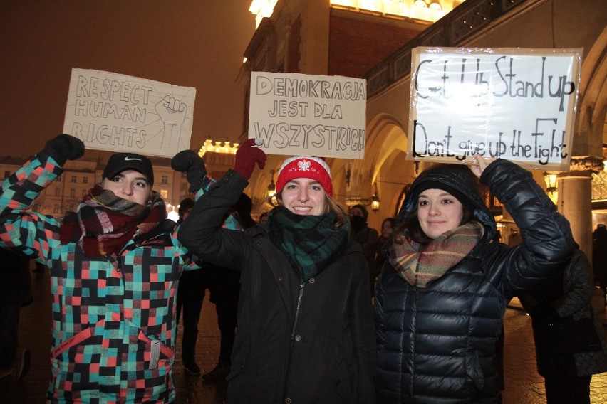 Protest krakowskich studentów [NOWE ZDJĘCIA]