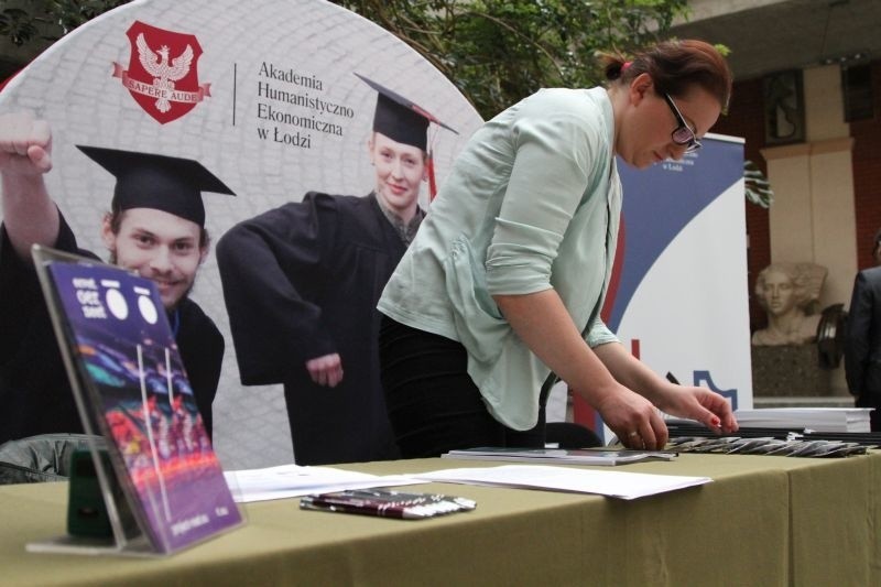 III Ogólnopolska Konferencja Akademia On-line  "Kreatywność...