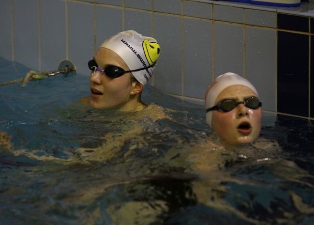 Magdalena Sproska (z lewej) i Marta Greglak ze Zrywu Opole wygrały swoje konkurencje.