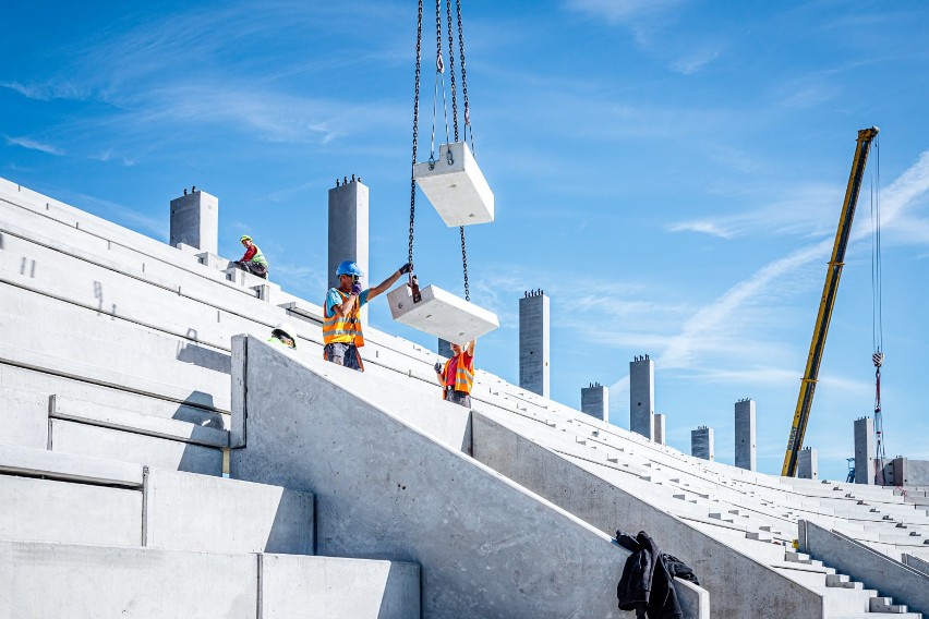 ŁKS na dobre i złe z Mirbudem. Firma buduje stadion, może zostanie sponsorem? [ZDJĘCIA]