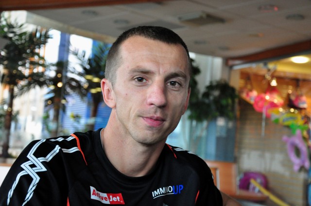 Grzegorz Sudoł dotrzymuje kroku na treningach mistrzowi świata Słowakowi Matejowi Tothowi