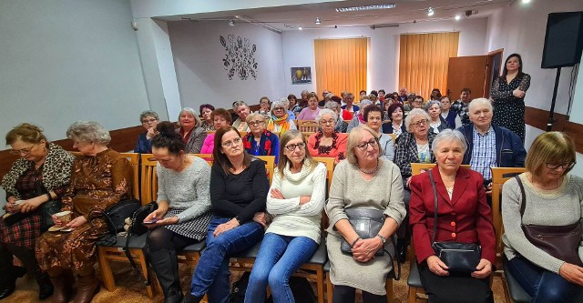 Był poczęstunek i nieco rozrywki przy filmie.