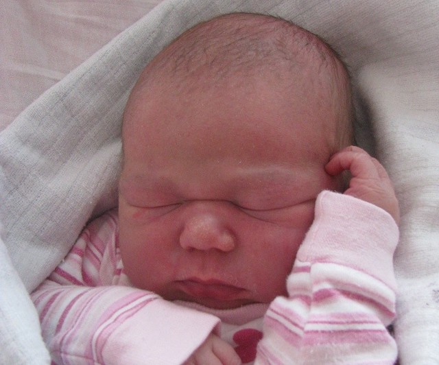Zuzia Mielczarczyk urodziła się 7 kwietnia, ważyła 3780 g i mierzyła 58 cm
