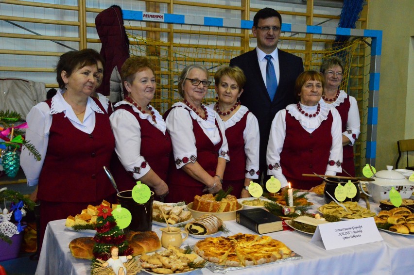 Powiatowy Konkurs Potraw Wigilijnych w powiecie myślenicki. Wszystkie smaki Wigilii. Te z przepisów babć i współczesnych [ZDJĘCIA]