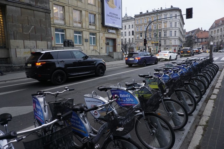 Od marca będzie można jeździć rowerami zarówno trzeciej, jak...