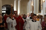 Kapłani z diecezji kieleckiej i sandomierskiej modlili się na Świętym Krzyżu podczas uroczystości odpustowych [ZDJĘCIA]