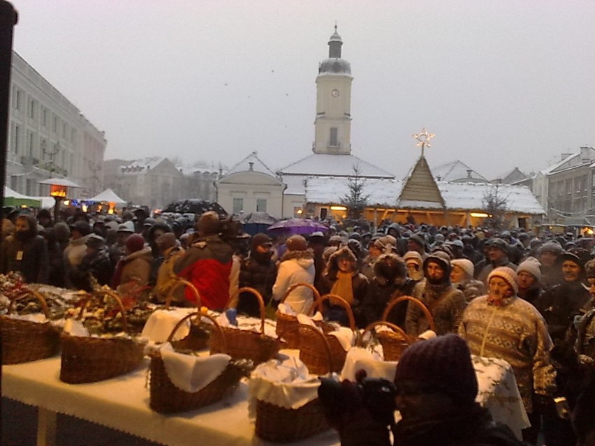 Oprócz osób potrzebujących, samotnych na wigilię przyszli...