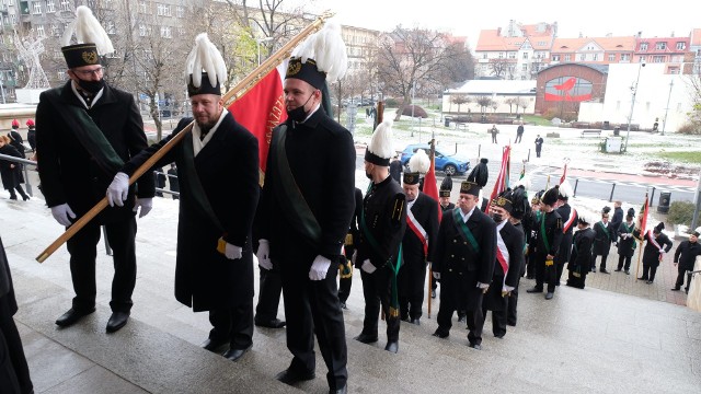 Mszy barbórkowej w Katowicach przewodniczył abp Wiktor Skworc.