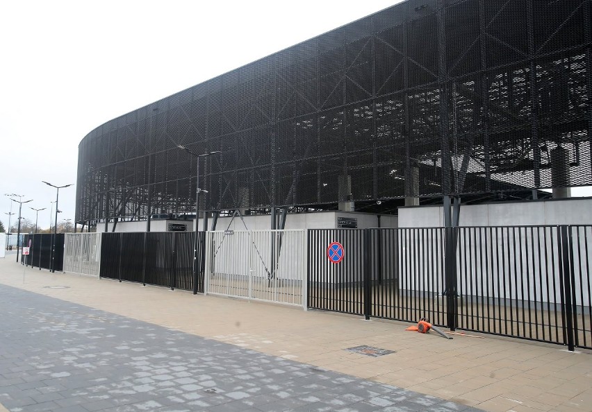 Stadion Pogoni - stan prac 19 listopada 2021.