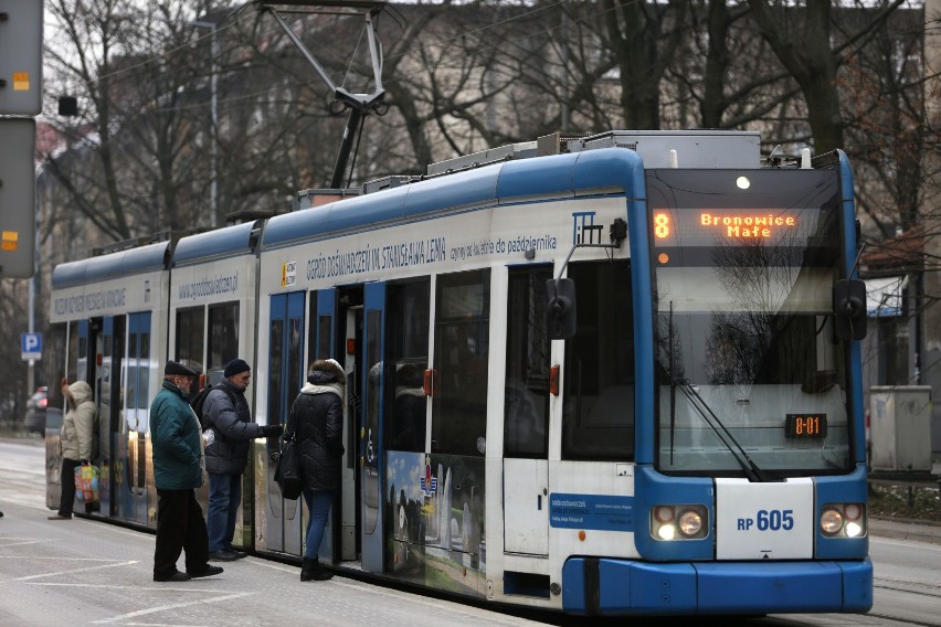 Kraków. Zarząd Miejskich Inwestycji ogłosił przetarg na linię tramwajową na Azory [WIZUALIZACJE]