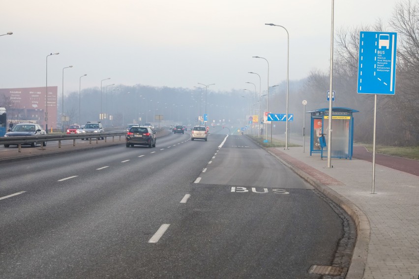 Kraków. Nowy buspas na ulicy Kamieńskiego. Autobusy nie będą stały w korkach 