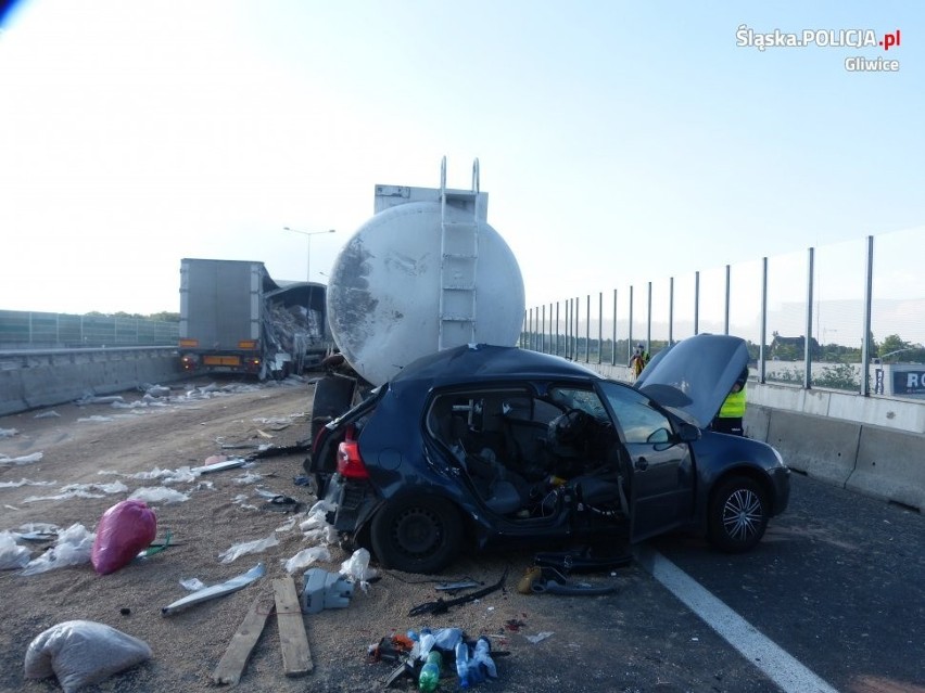 Wypadek na autostradzie A4 w Gliwicach. Kierowca zginął,...