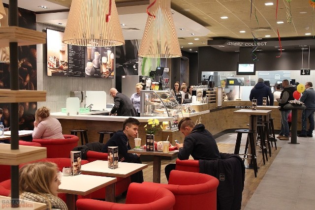 W poniedziałek, 2 stycznia rozpoczęła działalność druga restauracja McDonald’s we Włocławku. Goście będą mieli możliwość zamawiania produktów z oferty klasycznej, śniadaniowej oraz strefy McCafé®.>> Najświeższe informacje z regionu, zdjęcia, wideo tylko na www.pomorska.pl 