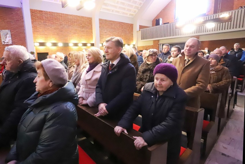 Koncert Góralskiej Hory w kościele w Pelagowie - Trablicach, w gminie Kowala. Rozbrzmiała żywiołowa muzyka. Zobacz zdjęcia