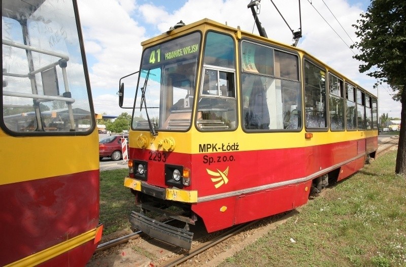 Wypadek na Pabianickiej. Zderzyły się tramwaje. 7 osób rannych