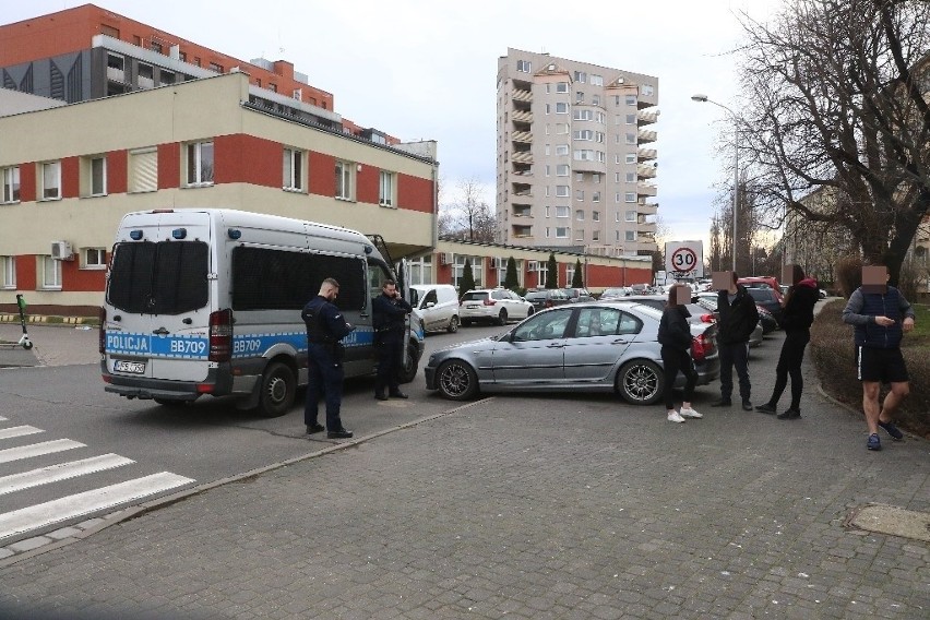 Akcja policji we Wrocławiu. Zatrzymano mężczyzn podejrzanych o pedofilię