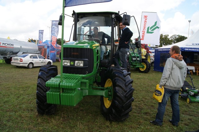 Sektor z maszynami szczególnie interesuje rolników.