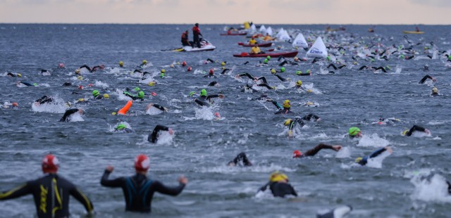 Enea Ironman 70.3 Gdynia 2018. Trasa zawodów, godziny startów triathlonu w Gdyni. Celebryci i gwiazdy na trasie! [mapy](zdjęcia 2017 rok)